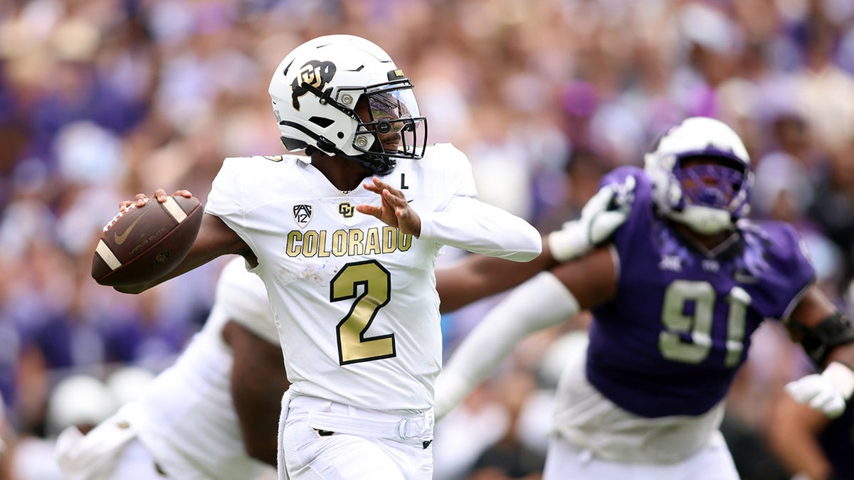 Shedeur Sanders vs TCU