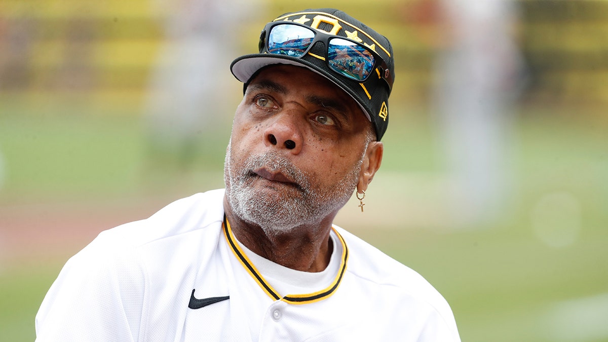 Dave Parker at a MLB game