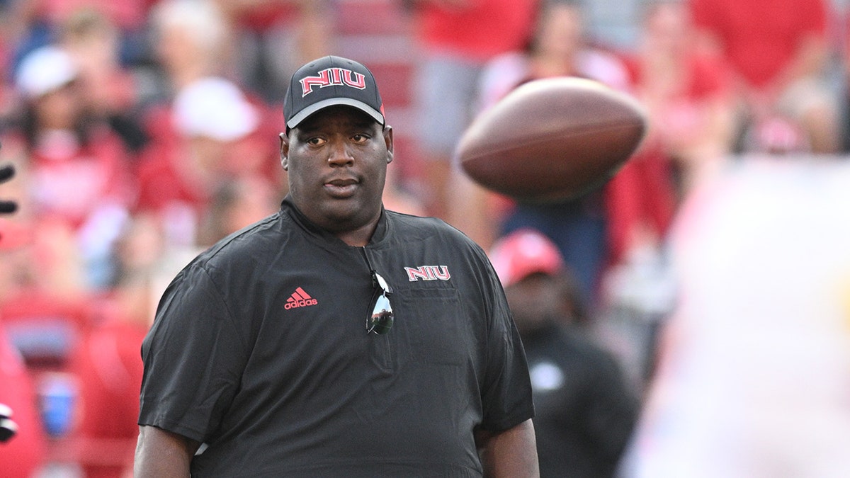 Thomas Hammock during a Northern Illinois football game
