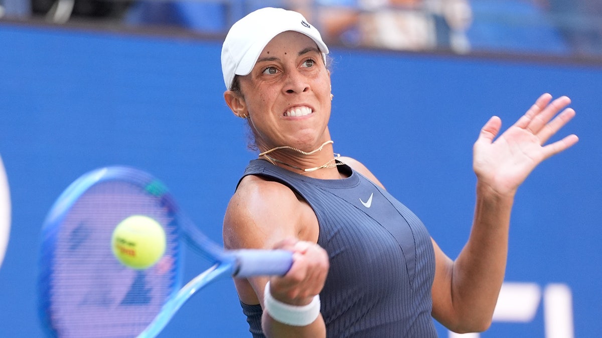 Madison Keys forehand at US Open