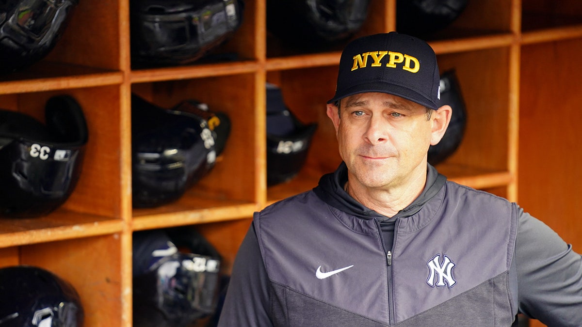 Aaron Boone in dugout